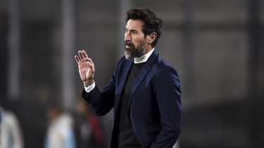 Domínguez renunció como entrenador de Colón