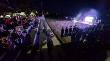 El nuevo anfiteatro fue habilitado esta semana en la playa central del balneario. Foto: gentileza.