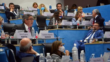 Alejandro Marinao, Marcelo Mango y Alejandra Mas fueron algunos de los oradores del Frente de Todos. 