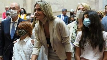 Carolina Losda, de Juntos por el Cambio Santa Fe, asumió el pasado 10 de diciembre. 