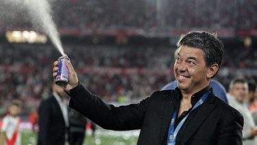 Marcelo Gallardo espera los resultados de los PCR para saber con qué jugadores contará en la pretemporada en San Martín de los Ándes. Gentileza.