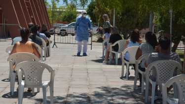 Una usuaria denunció que no pudo acceder al hisopado porque solo se dan 100 turnos. (Yamil Regules).-