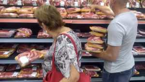Acuerdan con supermercados retrotraer los precios al 10 de marzo