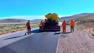 Vialidad mantiene dos rutas nacionales en Neuquén tras rechazar dos ofertas caras 