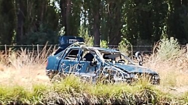 Bomberos de Cervantes recuperaron los cuerpos. 
Foto gentileza : Último Momento Noticias. 