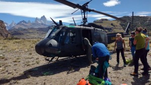 Rescatan a un guía de montaña de Bariloche tras una avalancha en El Chaltén