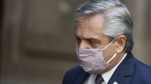 Imagen de Alberto Fernández modifica su agenda pública, por un contacto estrecho de Covid-19