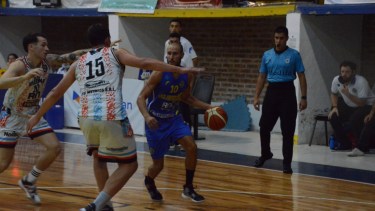 El base Valentín Burgos jugó en gran nivel ante Deportivo Viedma y hoy Progreso necesita de su aporte para regresar al triunfo. Foto: Gino Avoledo
