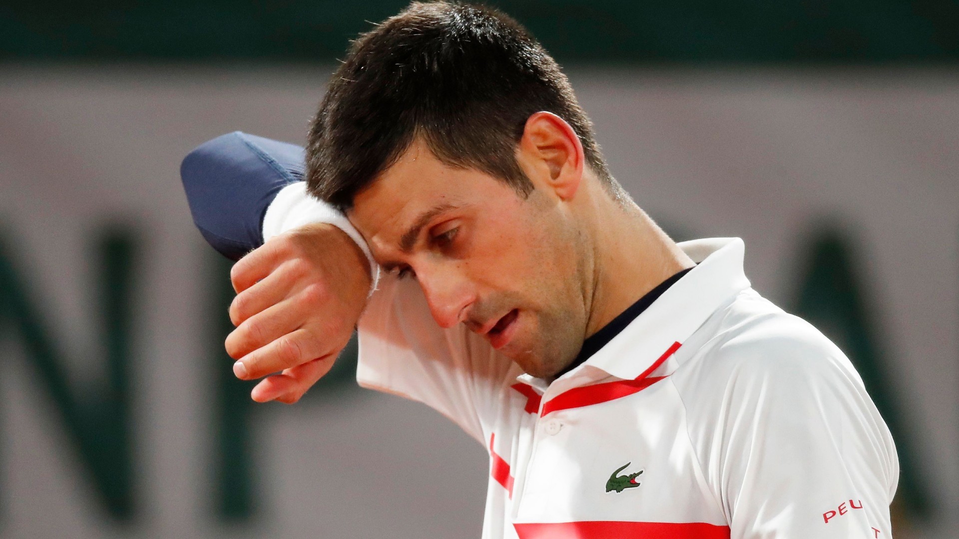 Novak Djokovic y un momento que excede el tenis y se habla en todo el mundo. 