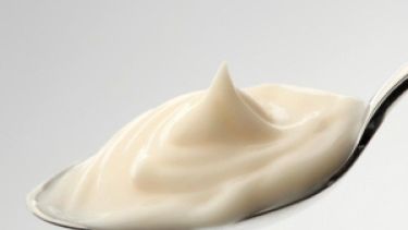 Prohibieron una reconocida mayonesa por haber sido falsificada. 