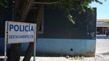 La policía busca a un hombre que se dio a la fuga tras un accidente anoche. Foto: archivo (Juan Thomes)