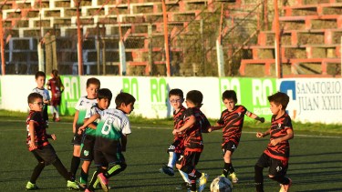 La categoría central del Mundialito juega las semifinales en el Luis Maiolino