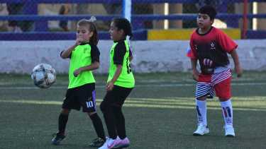 El gobierno nacional busca impulsar la actividad deportiva en clubes a través de becas. Archivo.