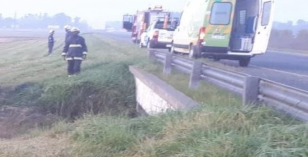 Tres mujeres murieron en un accidente en la ruta 2 - Diario Río Negro