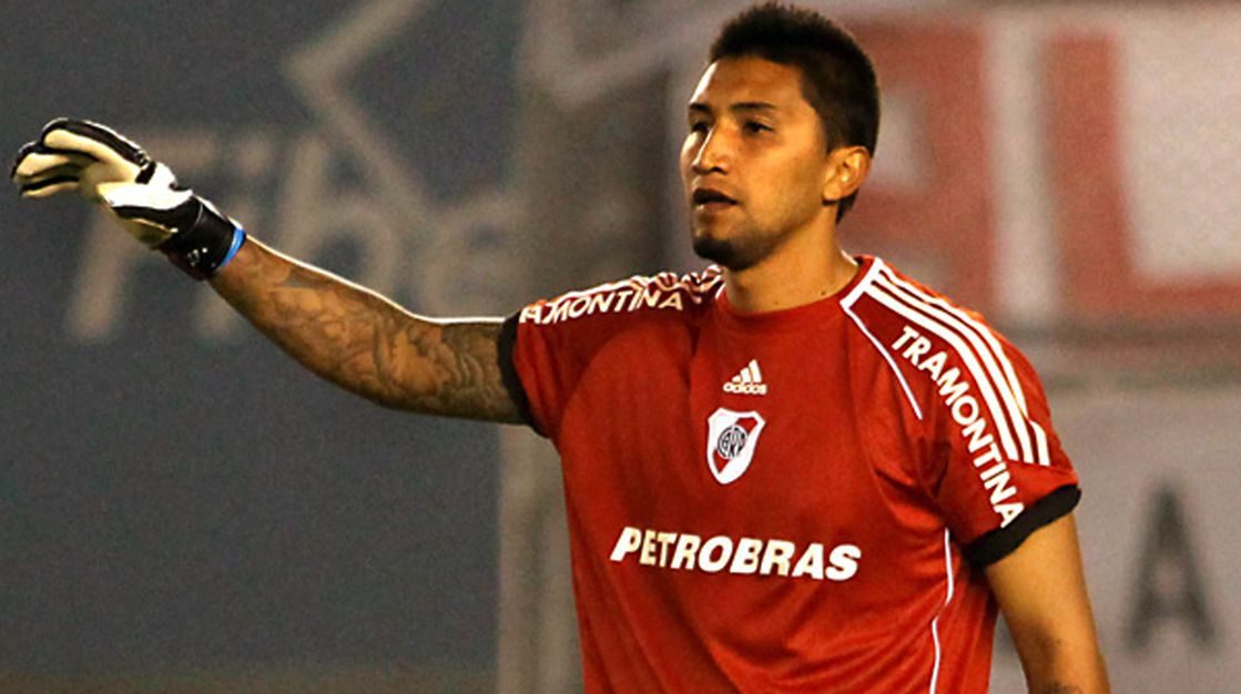 Se retira del fútbol El Indio Vega, exRiver. 