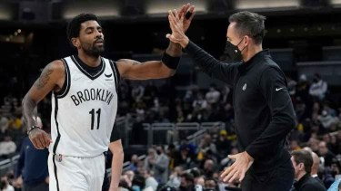 Kyrie Irving regresó y contribuyó a la victoria. Foto: AP
