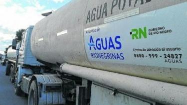 Desde hace días los vecinos vienen reclamando por el agua. Foto gentileza AN Allen