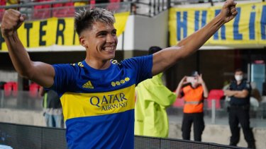 El santiagueño se lució con un golazo de tiro libre ante Colo Colo.