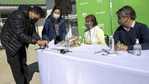 Se firmó el contrato para construir una escuela de formación laboral en Bariloche