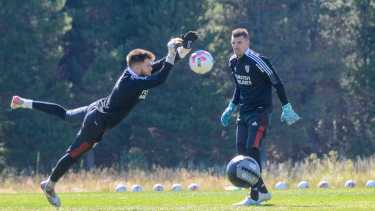 Ezequiel Centurión tuvo sus primeros minutos en la primera de River en un amistoso con Independiente. Foto Patricio Rodríguez.