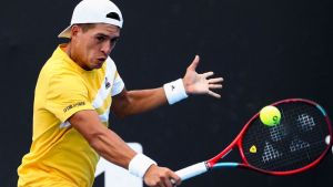 Sebastián Báez avanzó en el Australian Open en su debut en un Grand Slam