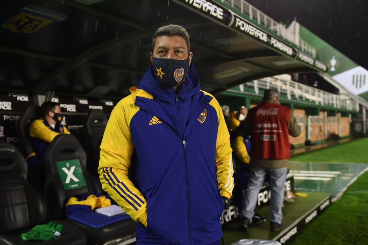Battaglia no arrancó la pretemporada con Boca por síntomas compatibles con  coronavirus
