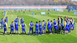 Boca encabeza el grupo de equipos que regresan al trabajo este lunes