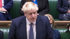 Boris Johnson se disculpó por la fiesta en su residencia oficial en pleno confinamiento
