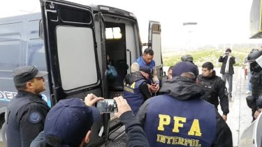 Bustos fue condenado en Chile por matar un carabinero, y en Argentina por asesinar de su hijo y de un oficial de policía. Foto: ADNSur.-