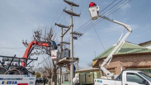 Terminó con quemaduras en las manos al intentar robar cables de media tensión