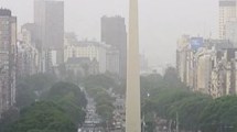 Imagen de El humo del incendio en Puerto Madryn llegó a Buenos Aires