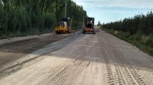 Imagen de Licitan obra para asfaltar calles rurales en Villa Regina