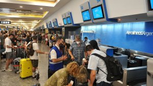 Dispusieron restricciones en Aeroparque por el aumento de casos de Covid