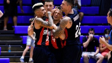 Un triple sobre la chicharra del viedmense Lucas Pérez le dio el triunfo a San Lorenzo