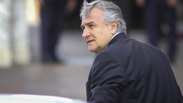 El presidente de la UCR calificó como "excesos" los dichos de parte del Ejecutivo.-