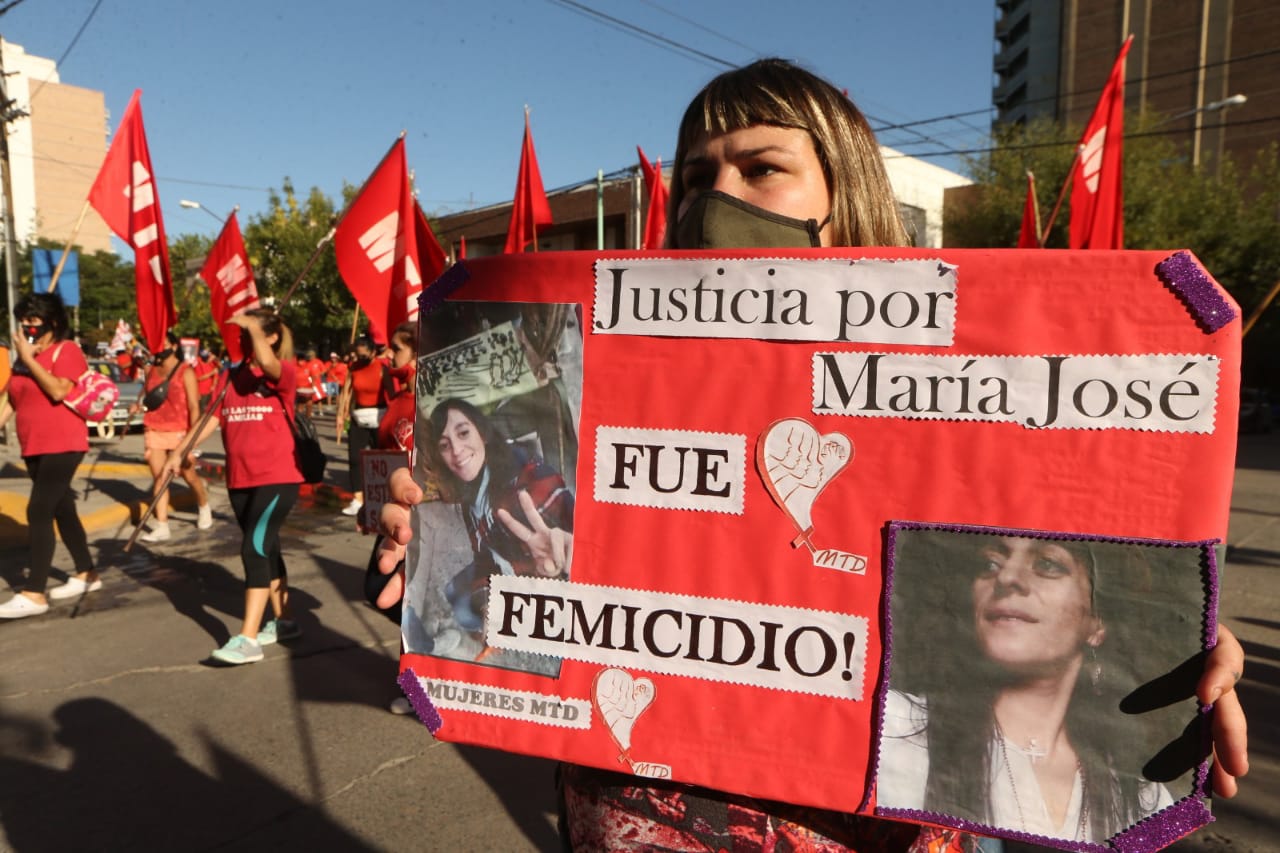 Hubo cuatro asesinatos de mujeres en contexto de violencia de género en 2021. El de María José fue el primero, en enero. Le siguieron el de Guadalupe Curual, Cristina Ancatén y Agostina Gisfman. Foto Fabián Ceballos.