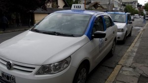 Los taxis de Bariloche quieren tener tarifa nocturna