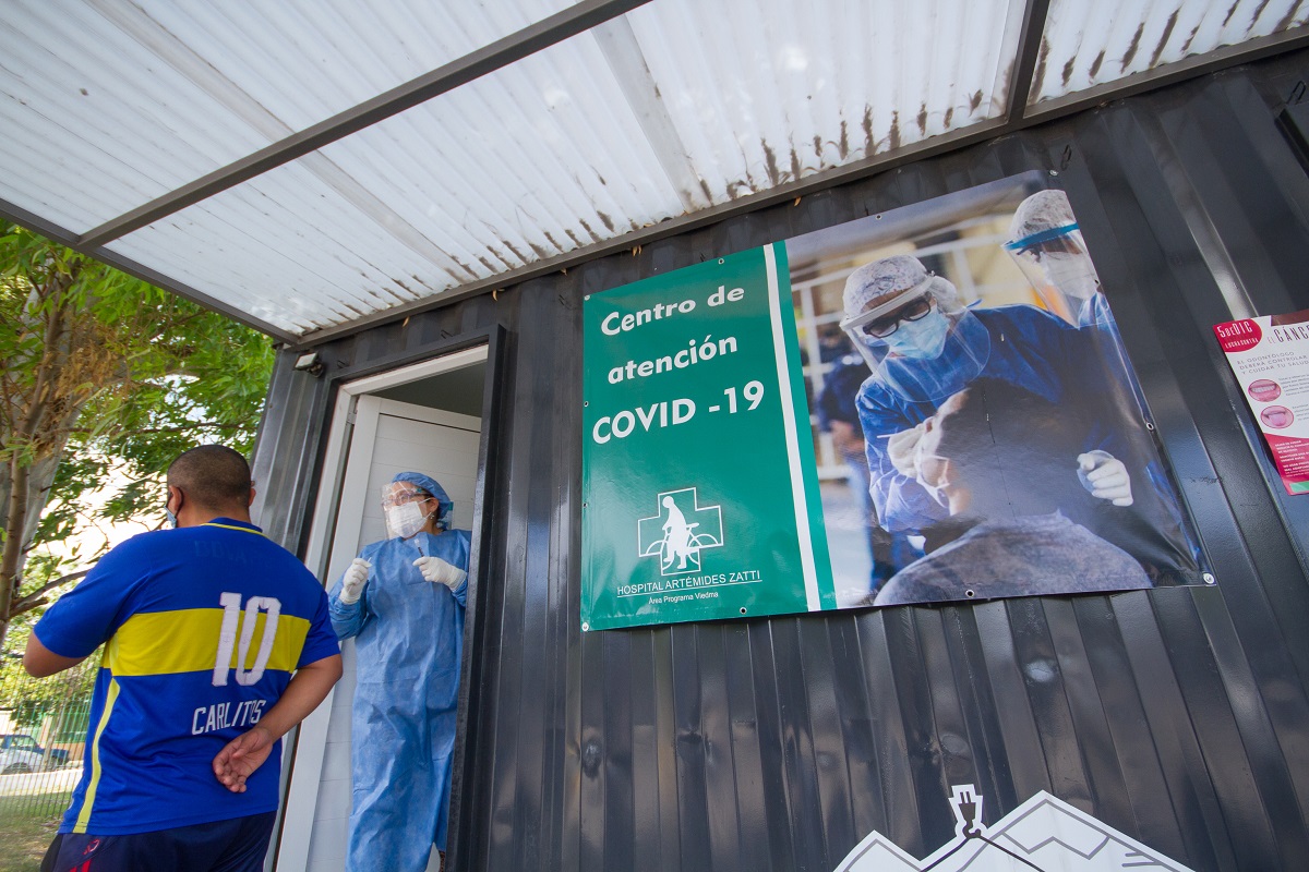 Entre ayer y hoy hubo 160 casos confirmados de coronavirus en Viedma. Foto: Pablo Leguizamon