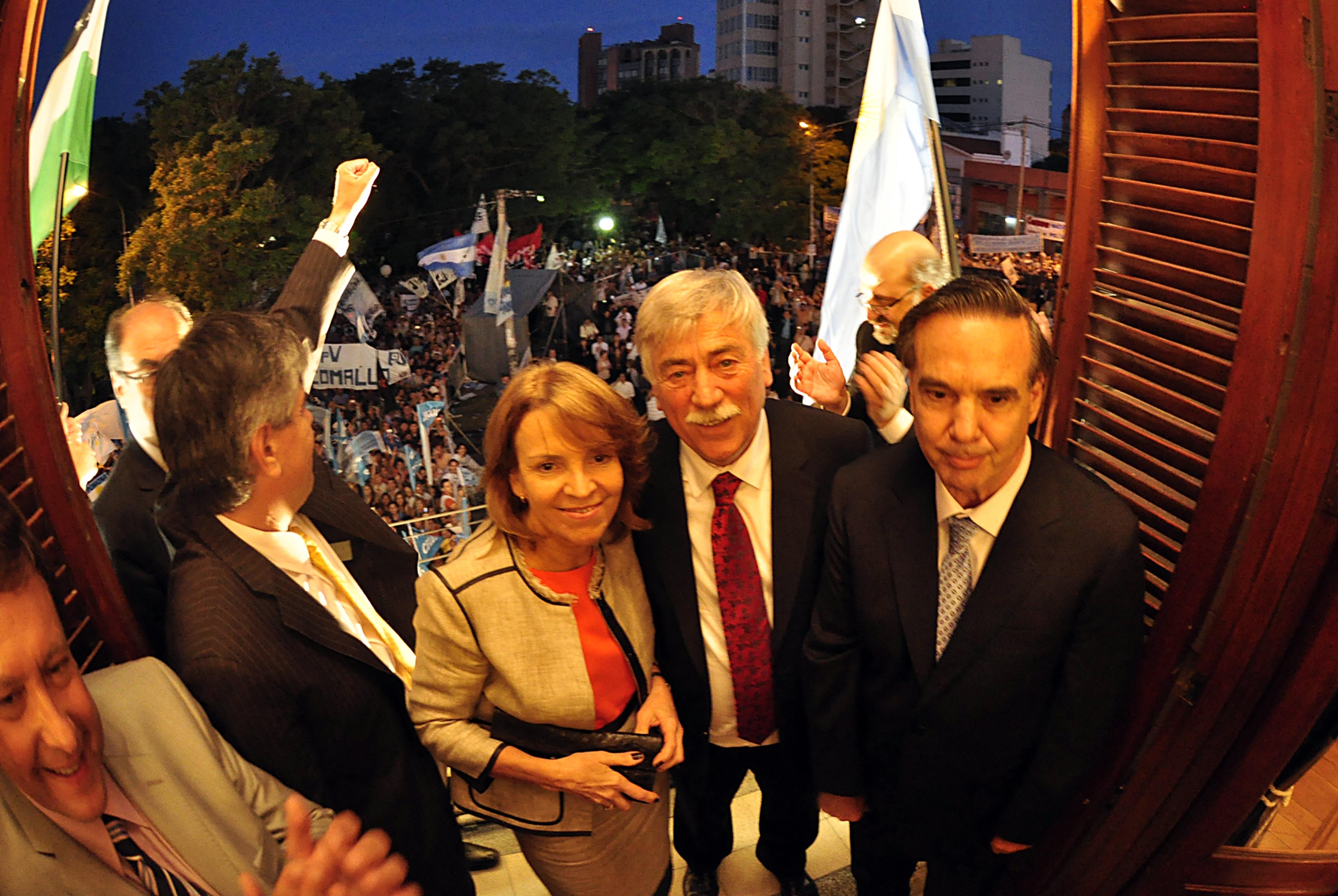 El gobernador de los 21 días. Soria asumió el 10 de diciembre del 2011, luego de ser ocho años intendente de Roca. (Foto: Marcelo Ochoa)