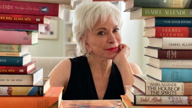 Entrevista con Isabel Allende: feminismo, diversidad, Boric y «Violeta», su última novela