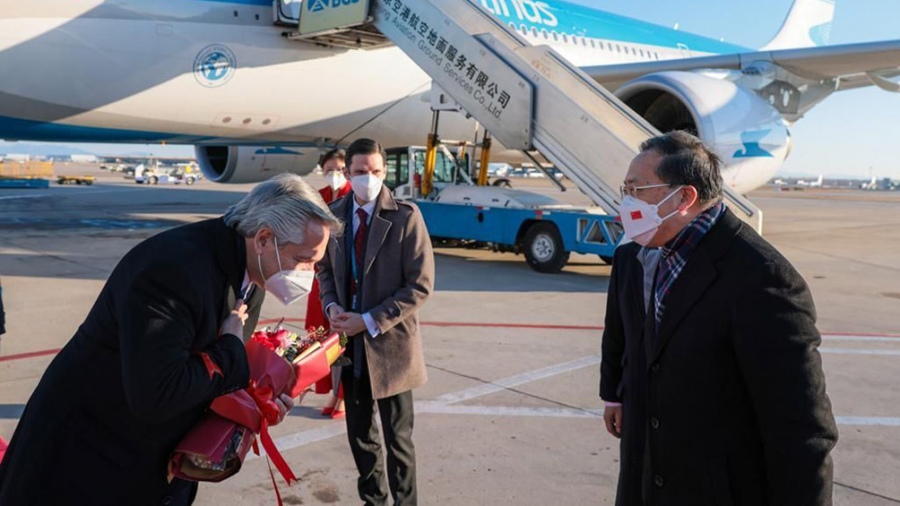 Alberto Fernández arribó a China donde se reunirá con Xi Jinping. Foto: Presidencia. 