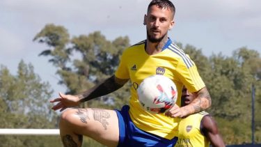 Darío Benedetto volverá hoy a vestir la casaca de Boca en un partido oficial y los hinchas se ilusionan. 