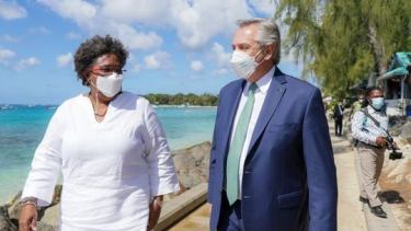 Los virales de RN Radio: Alberto Fernández visitó Barbados, ¿qué sabemos de ese país?