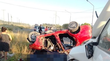 Una Toyota Hilux y un Fiat Siena fueron los vehículos involucrados. Foto: Gentileza 