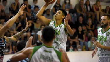 Biguá logró su primer triunfo en el certamen ante Centenario. (Foto: Matías Subat/Aguante Neuquén)