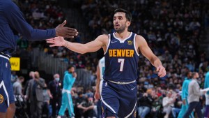 El difícil momento de Campazzo en la NBA