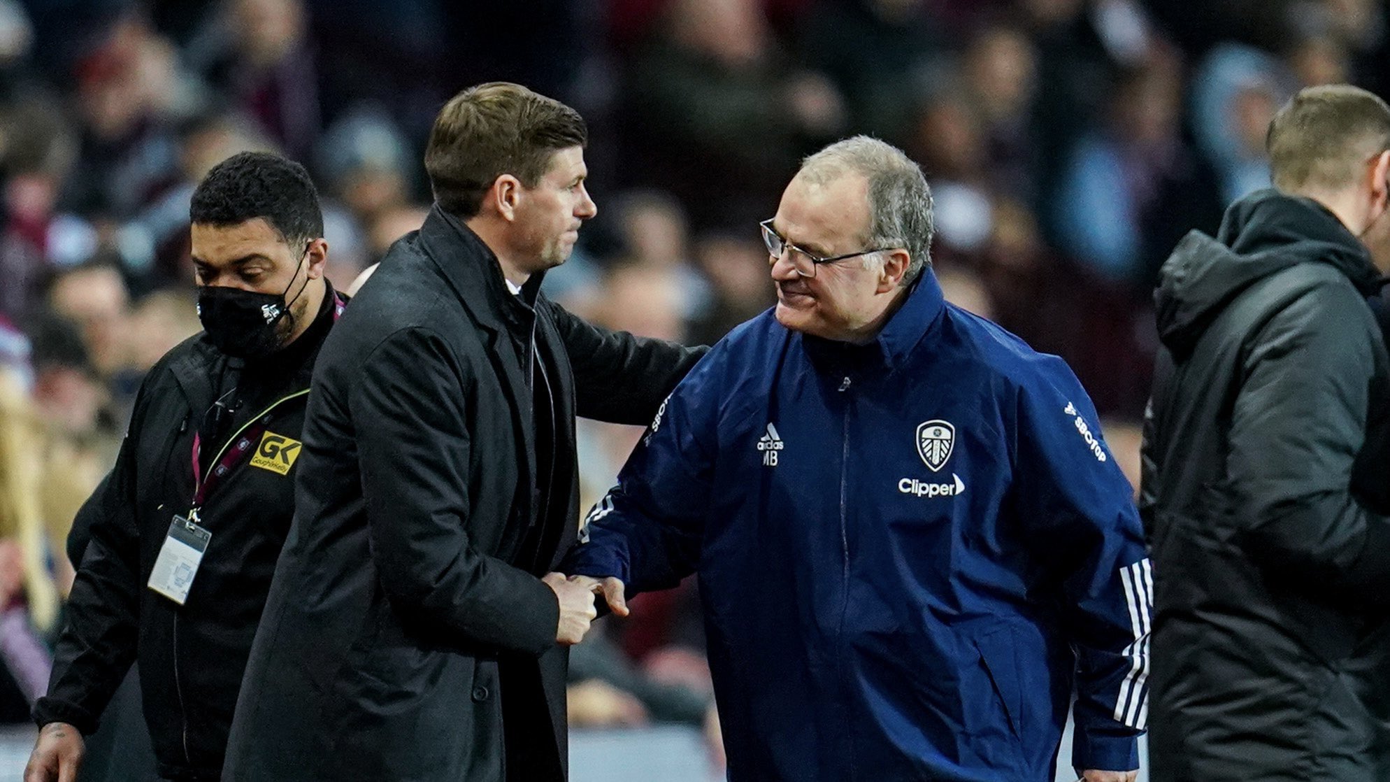 Aston Villa y el Leeds de Bielsa protagonizaron el partido del día