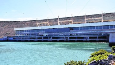 Qué pasará tras el vencimiento de las concesiones y el rol de las hidroeléctricas en la transición, algunos de los ejes que buscan dialogar con Royón.