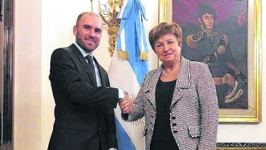 Acuerdo con el FMI:  juntos en el pago