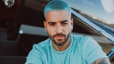 Maluma mostró cómo le quedó la cara tras ser mordido por su perro. 